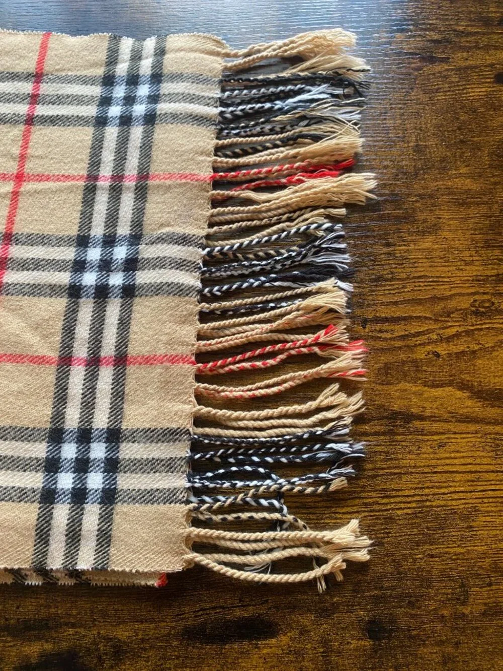 Burberry 100% Cashmere Nova Check Plaid Fringe Scarf England